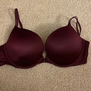 Victoria’s Secret very sexy push-up